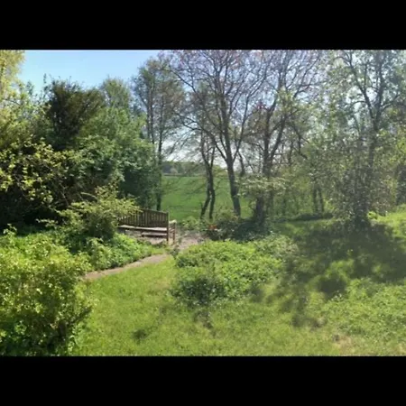 Neu! Mit Naturgarten * Gleschendorf